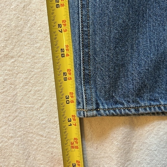 J Crew Matchstick Distressed Jeans. Size 31. - Picture 11 of 14